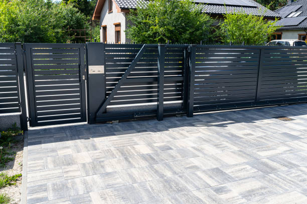 Best Professional Driveway Pavers  in Fussels Corner, FL